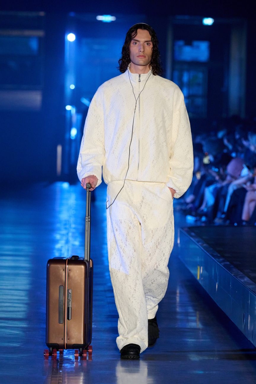 balletshofer_ss26_look005_by_-james-cochrane_for_bfw_press