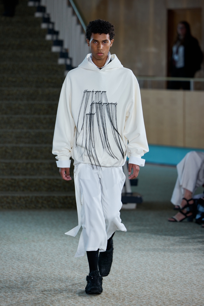 gmbh_ss26_runway17_by_finnegan_koichi_godenschweger_for_bfw_2zu3