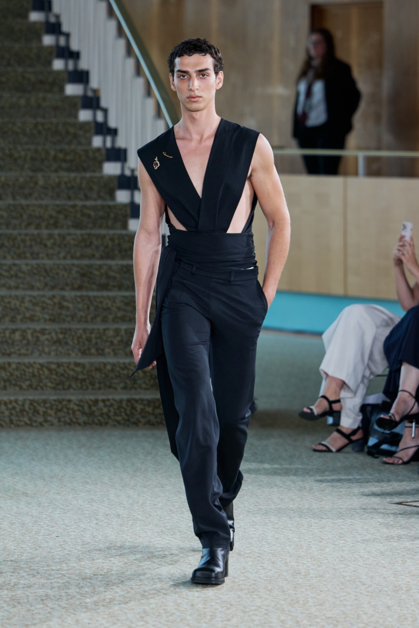 gmbh_ss26_runway27-_by_finnegan_koichi_godenschweger_for_bfw_2zu3