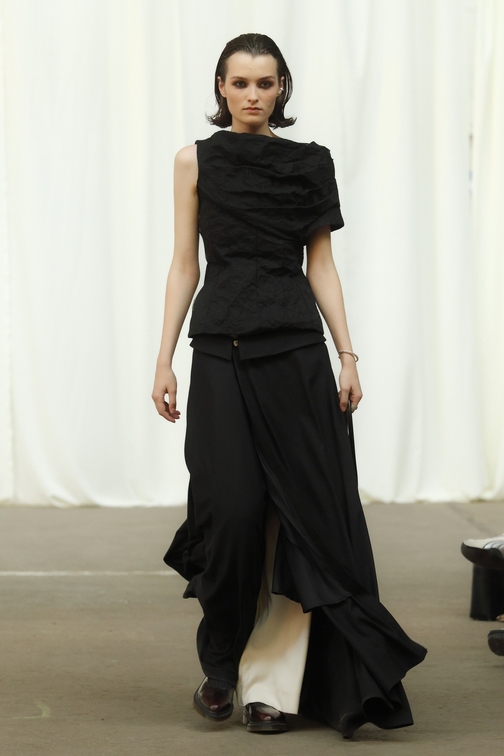 haderlump_ss26_look_20_press_by_boris-marberg_for_bfw