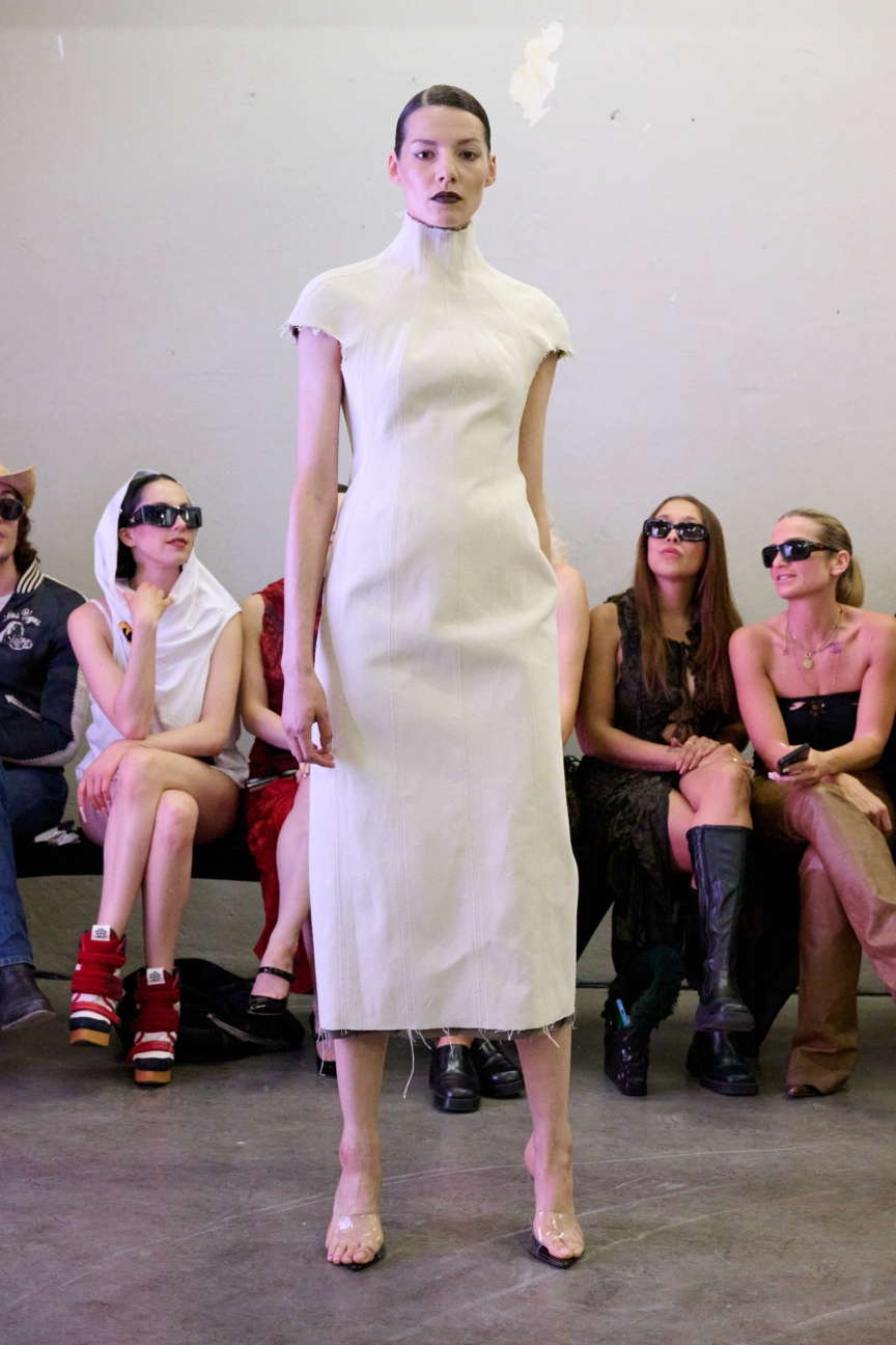 laura-gerte_ss26_look012_by_-james-cochrane_for_bfw_press