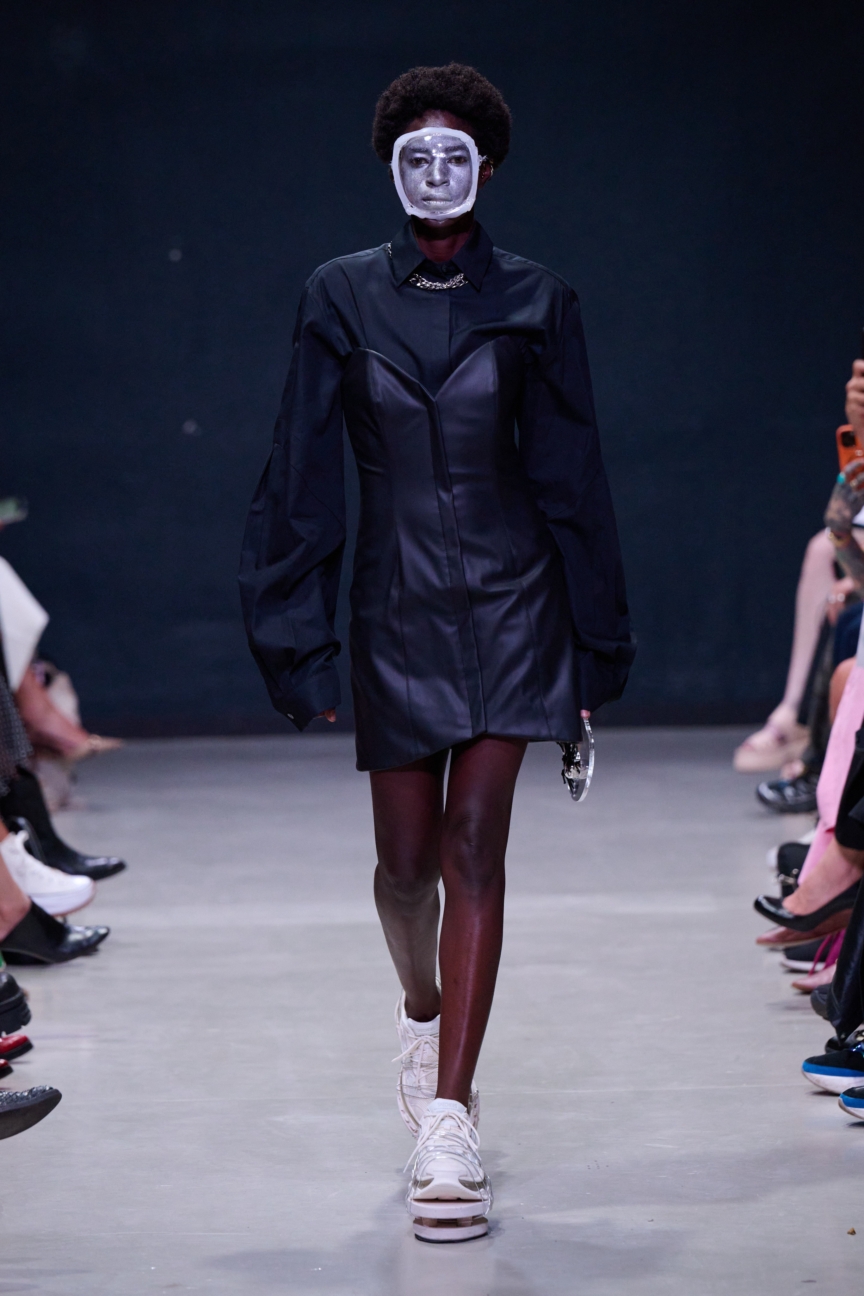 rebekka-ruetz_ss26_look028_by_-james-cochrane_for_bfw_press