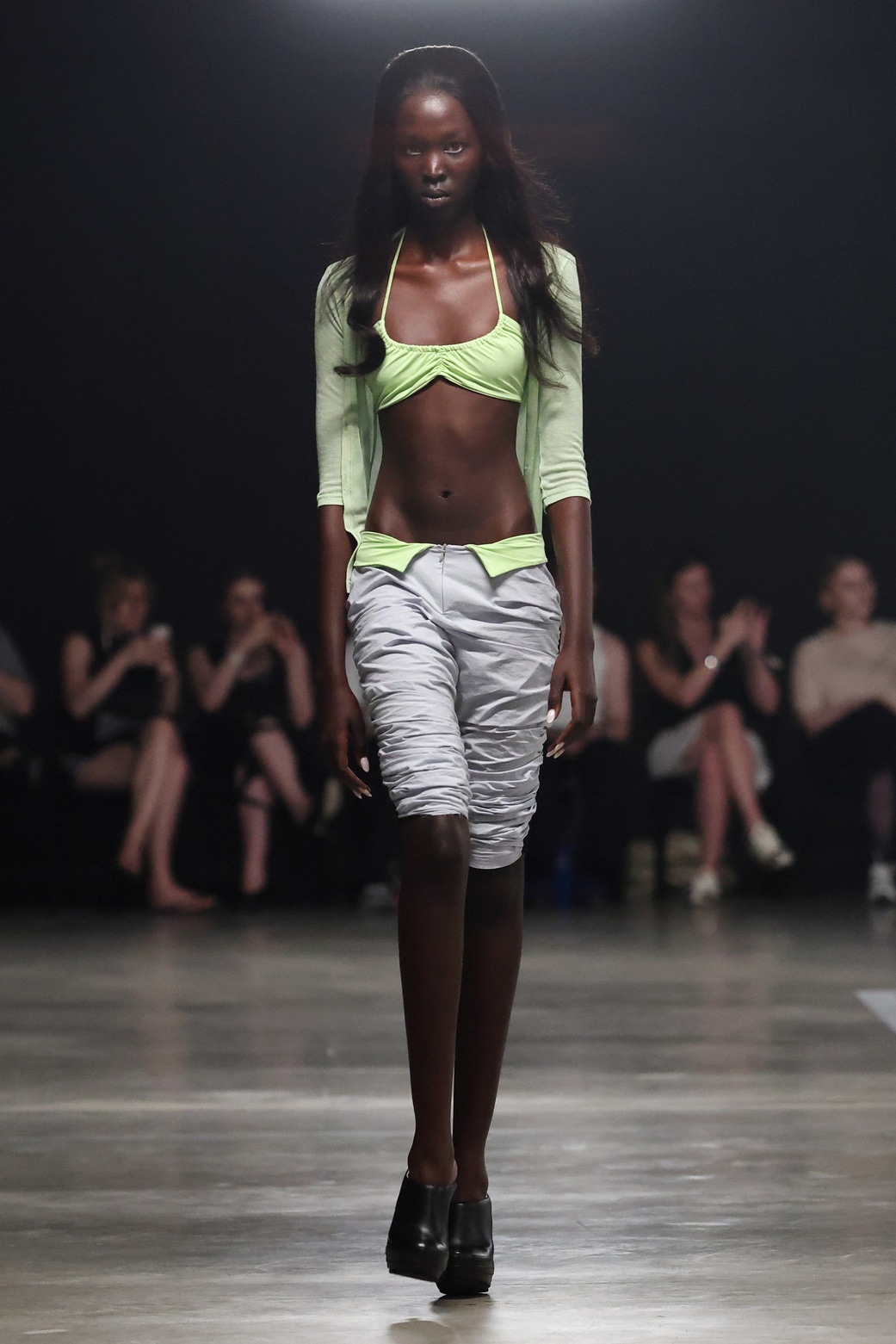 sia_arnika_ss26_look_05_press_by_boris-marberg_for_bfw