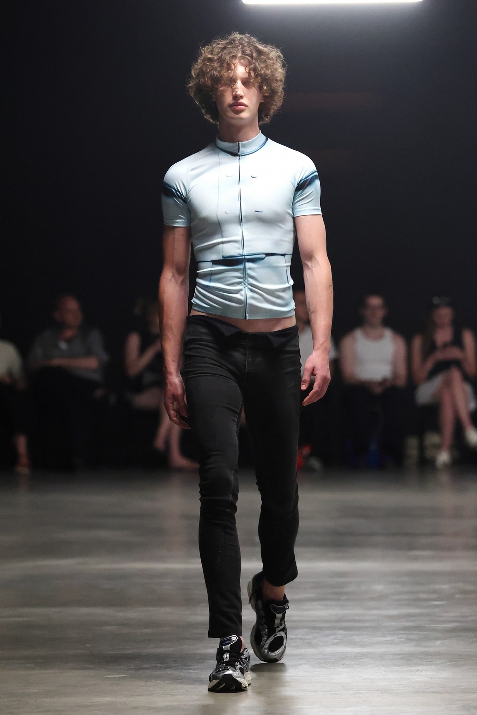 sia_arnika_ss26_look_06_press_by_boris-marberg_for_bfw