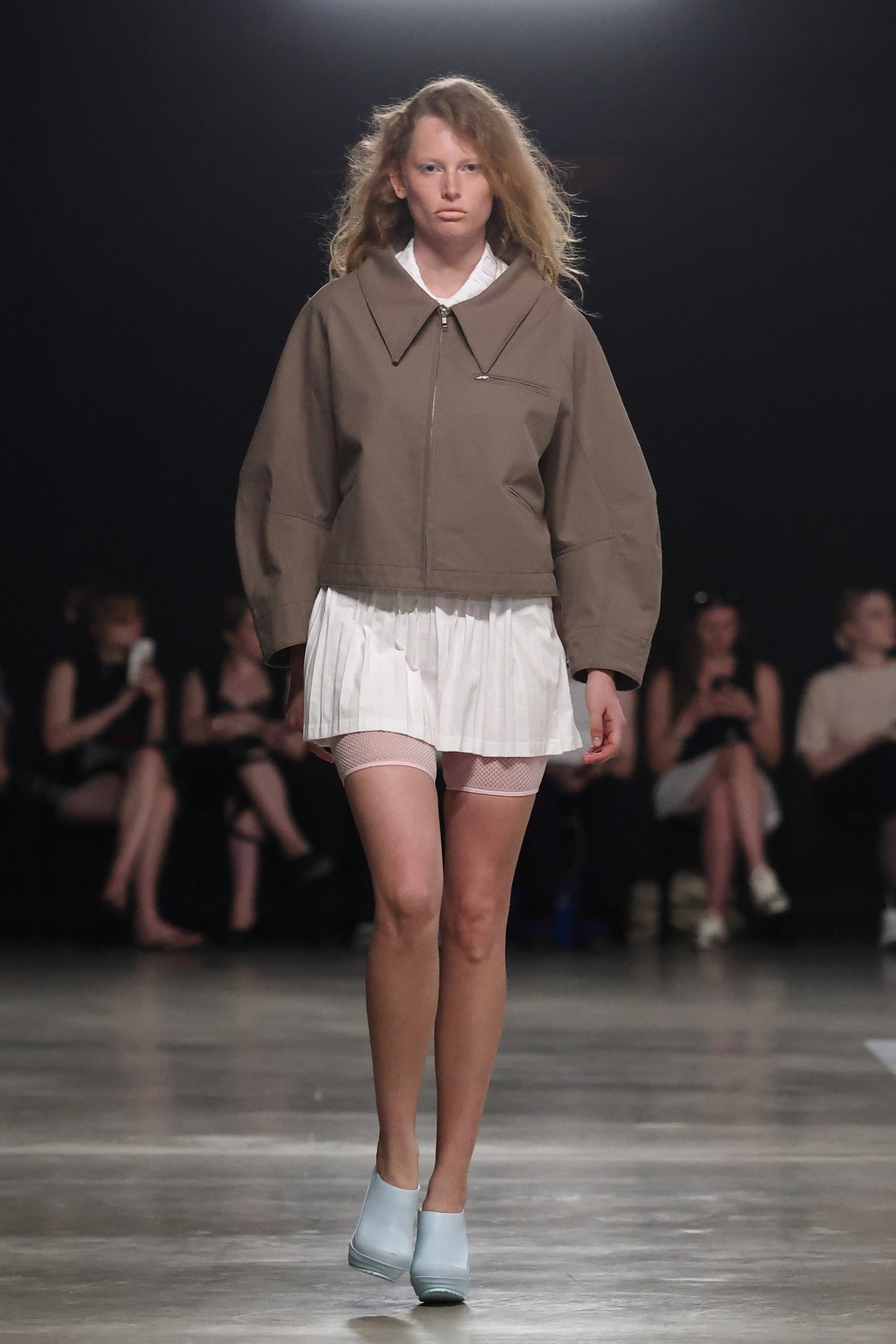 sia_arnika_ss26_look_09_press_by_boris-marberg_for_bfw