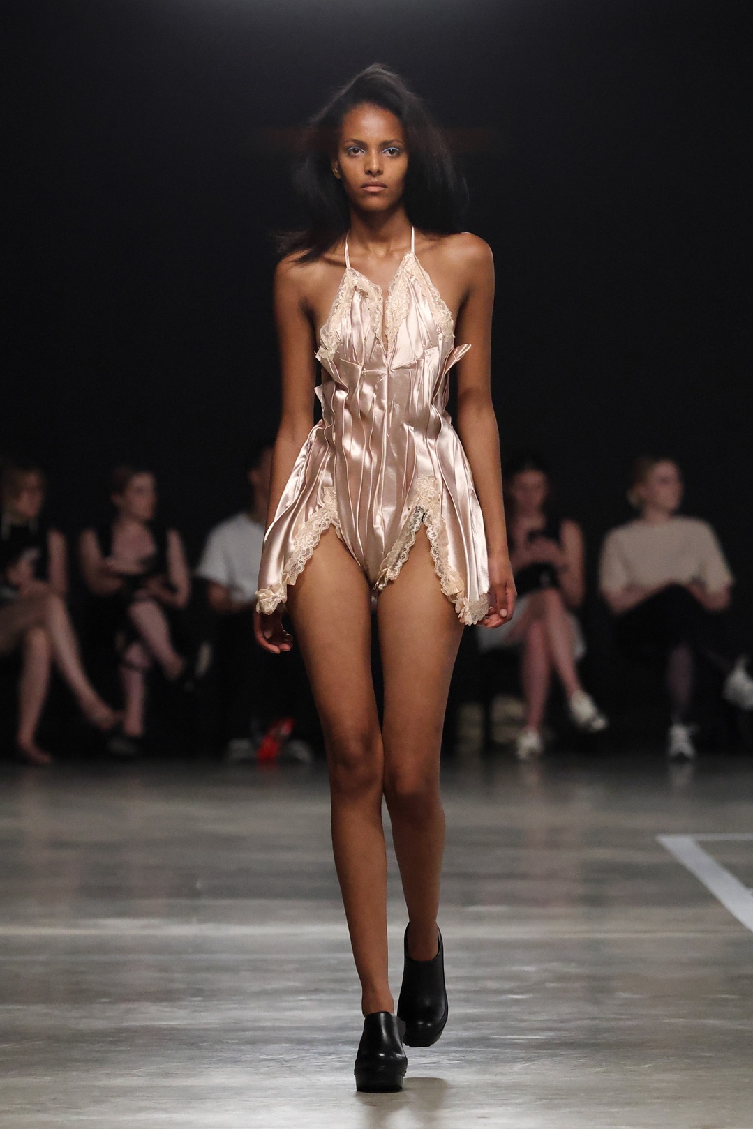 sia_arnika_ss26_look_31_press_by_boris-marberg_for_bfw