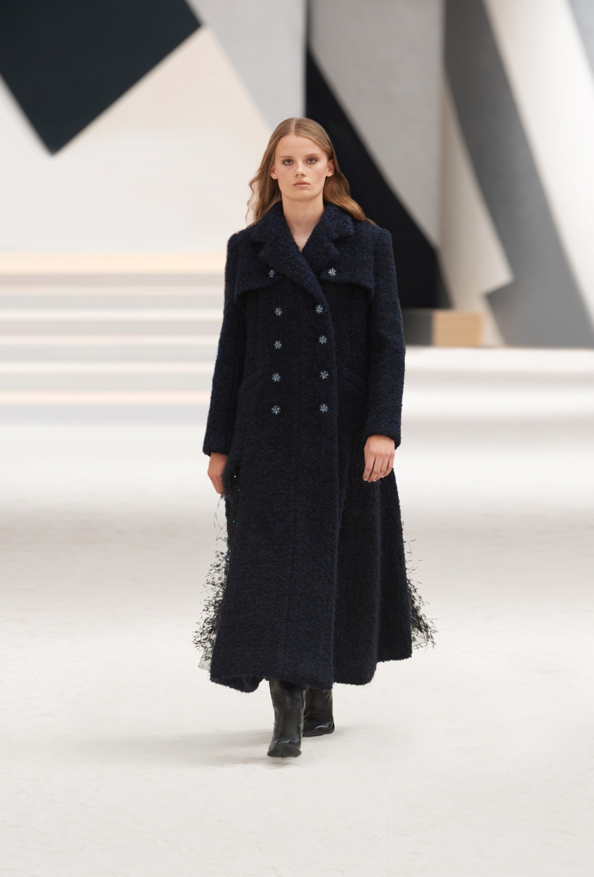 chanel_look_004_fw_2022_23_hc_collection1-hd