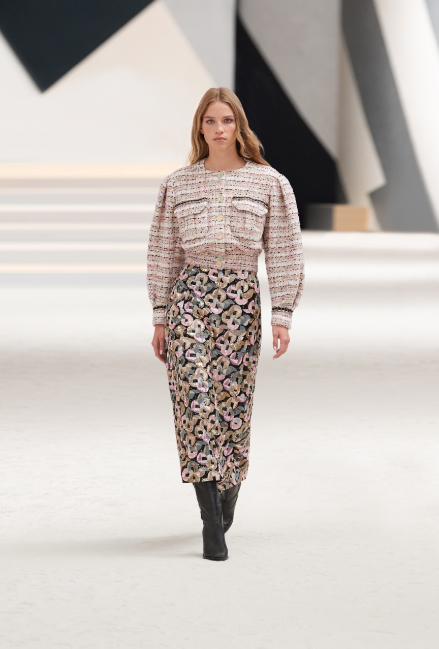 chanel_look_017_fw_2022_23_hc_collection1-hd
