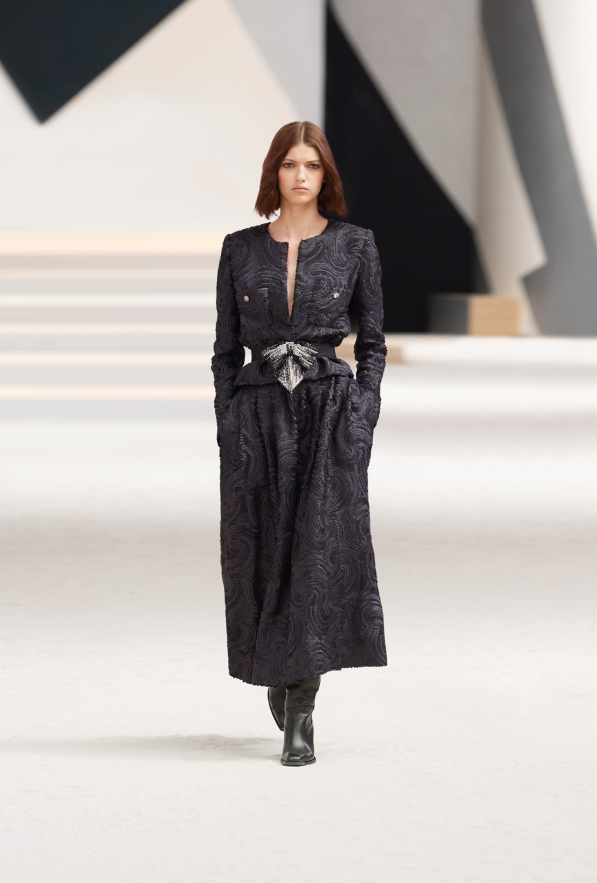 chanel_look_025_fw_2022_23_hc_collection1-hd