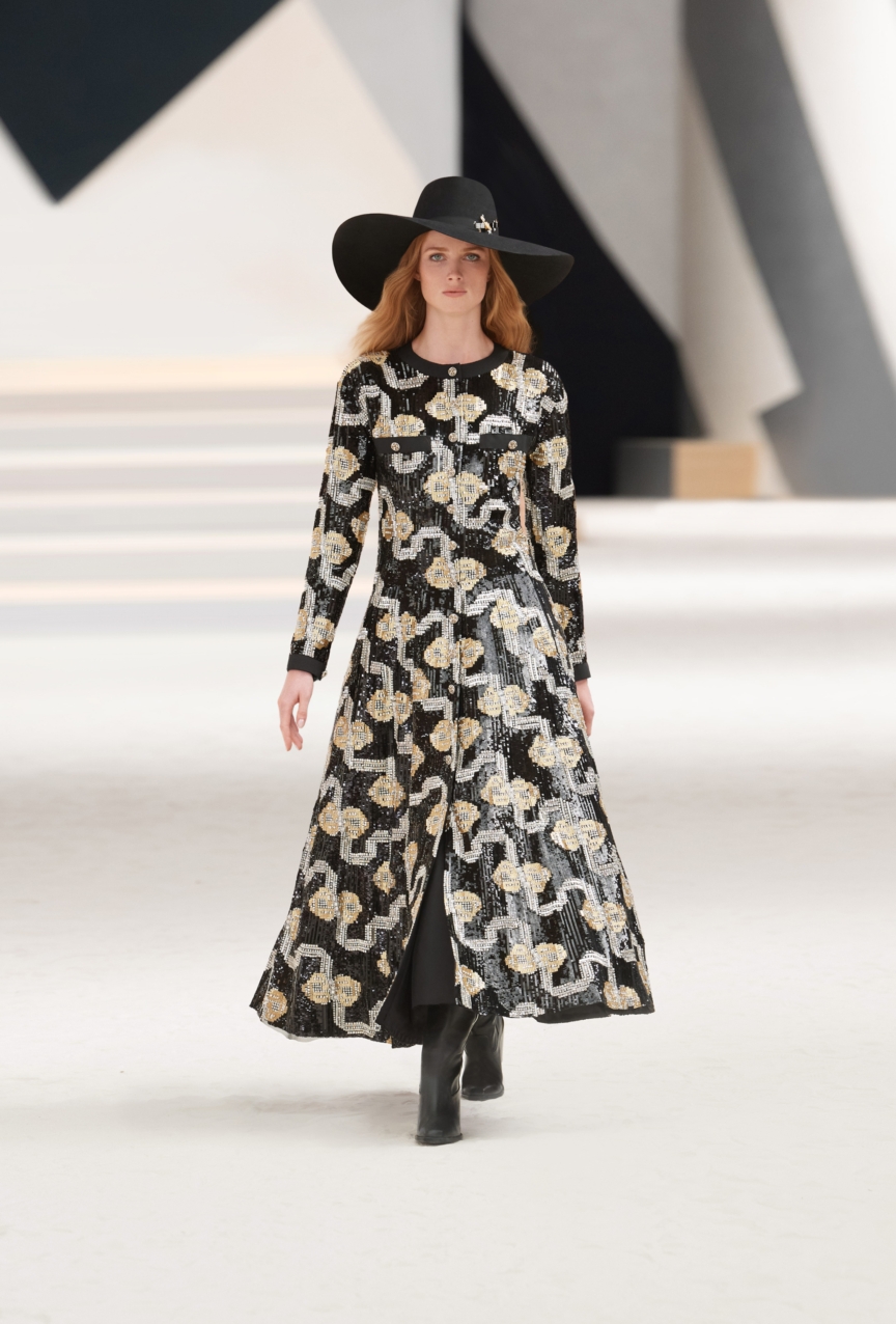 chanel_look_043_fw_2022_23_hc_collection1-hd