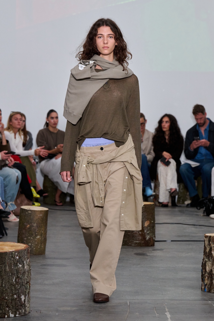 ss26-copenhagen-fashion-week-aiayu-runway-2x3-james-cochrane-18