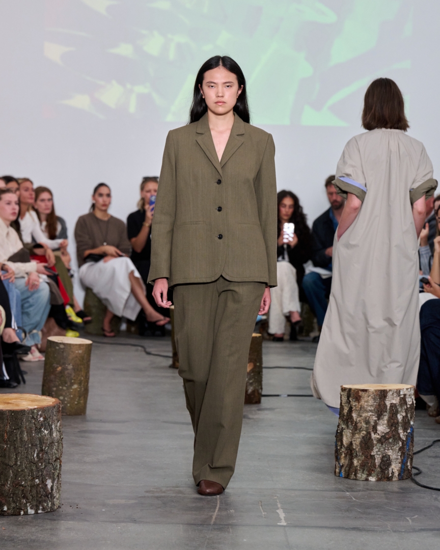 ss26-copenhagen-fashion-week-aiayu-runway-4x5-james-cochrane-15