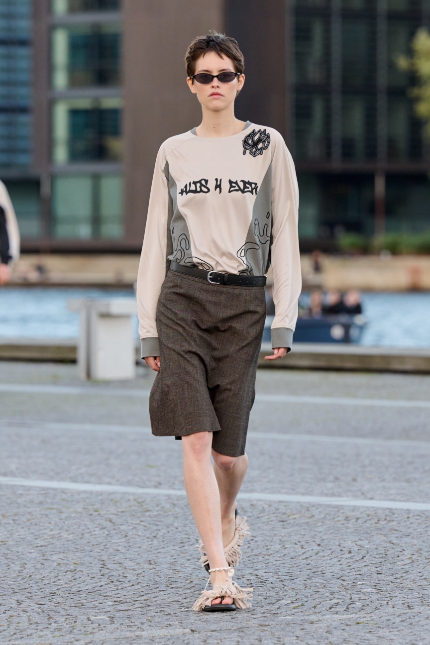 ss26-copenhagen-fashion-week-alis-runway-2x3-james-cochrane-26