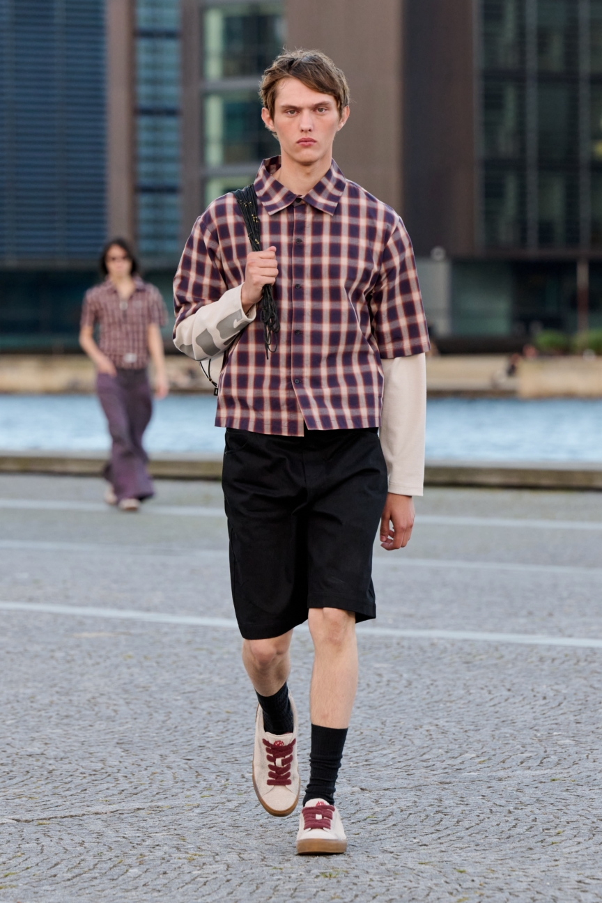 ss26-copenhagen-fashion-week-alis-runway-2x3-james-cochrane-30