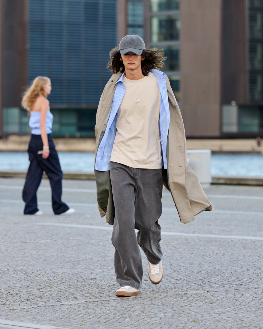 ss26-copenhagen-fashion-week-alis-runway-4x5-james-cochrane-25