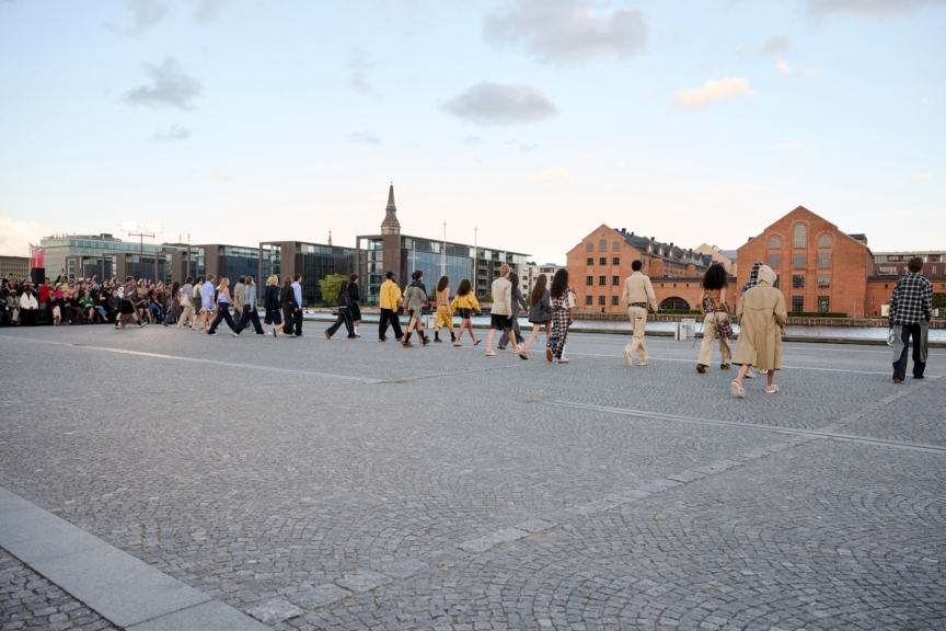 ss26-copenhagen-fashion-week-alis-runway-4x5-james-cochrane-36