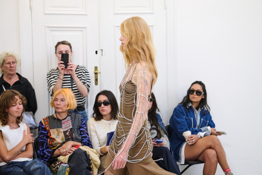 ss26-copenhagen-fashion-week-anne-sofie-madsen-runway-4x5-james-cochrane-25