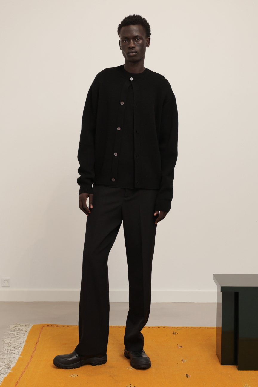 ss26-copenhagen-fashion-week-berner-kuhl-runway-2x3-james-cochrane-26
