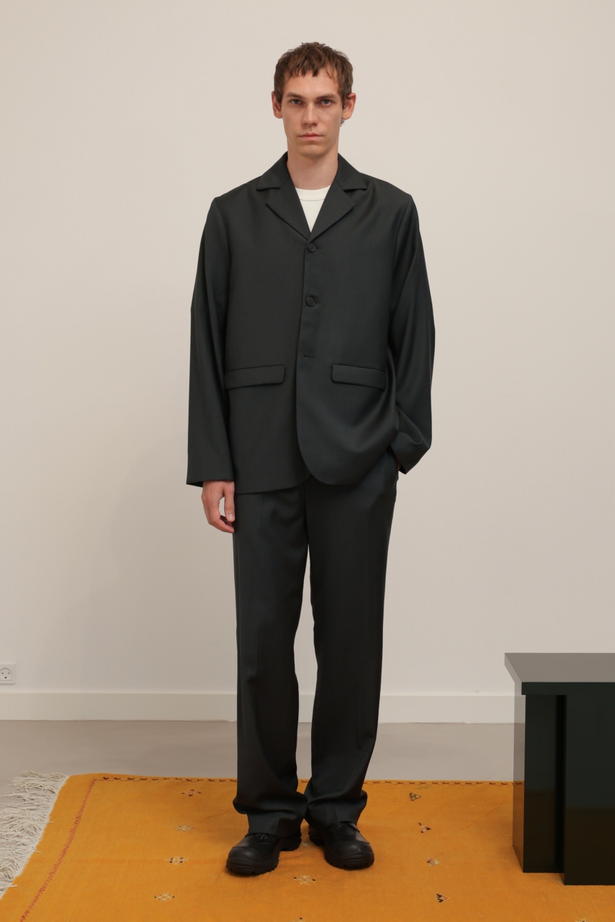 ss26-copenhagen-fashion-week-berner-kuhl-runway-2x3-james-cochrane-3