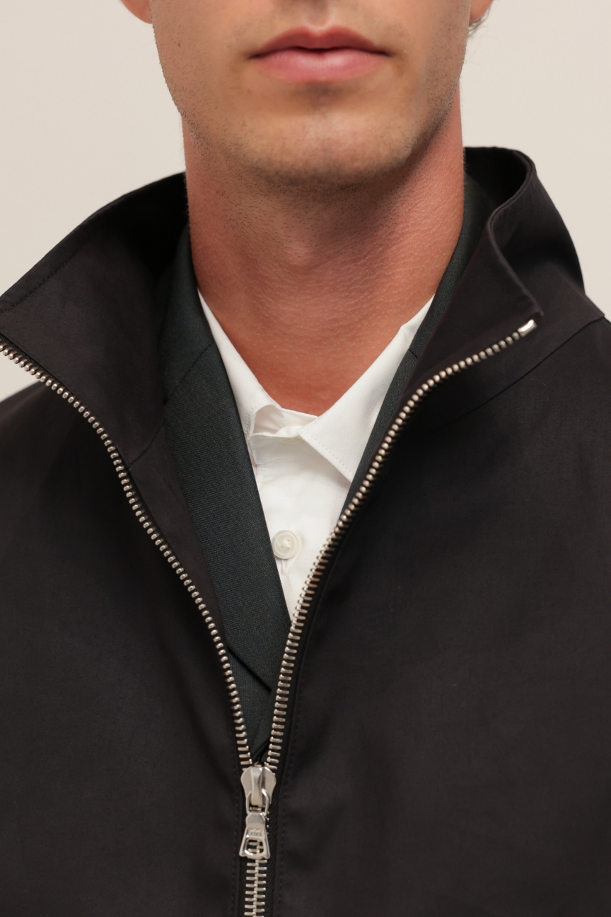 ss26-copenhagen-fashion-week-berner-kuhl-runway-2x3-james-cochrane-46