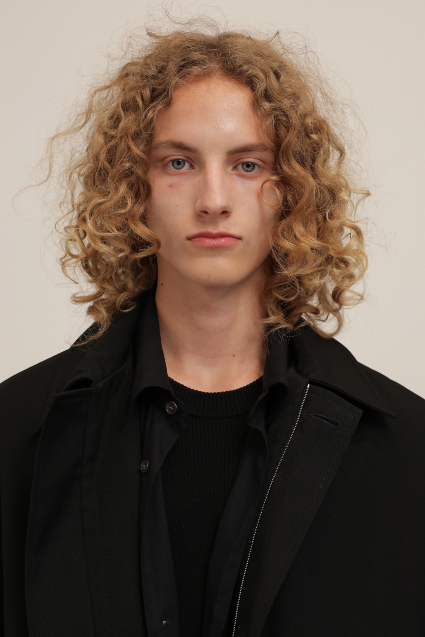 ss26-copenhagen-fashion-week-berner-kuhl-runway-2x3-james-cochrane-68
