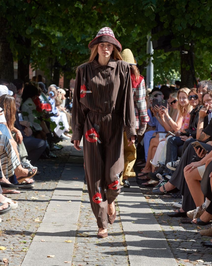 ss25-copenhagen-fashion-week-caro-editions-runway-4x5-james-cochrane-14