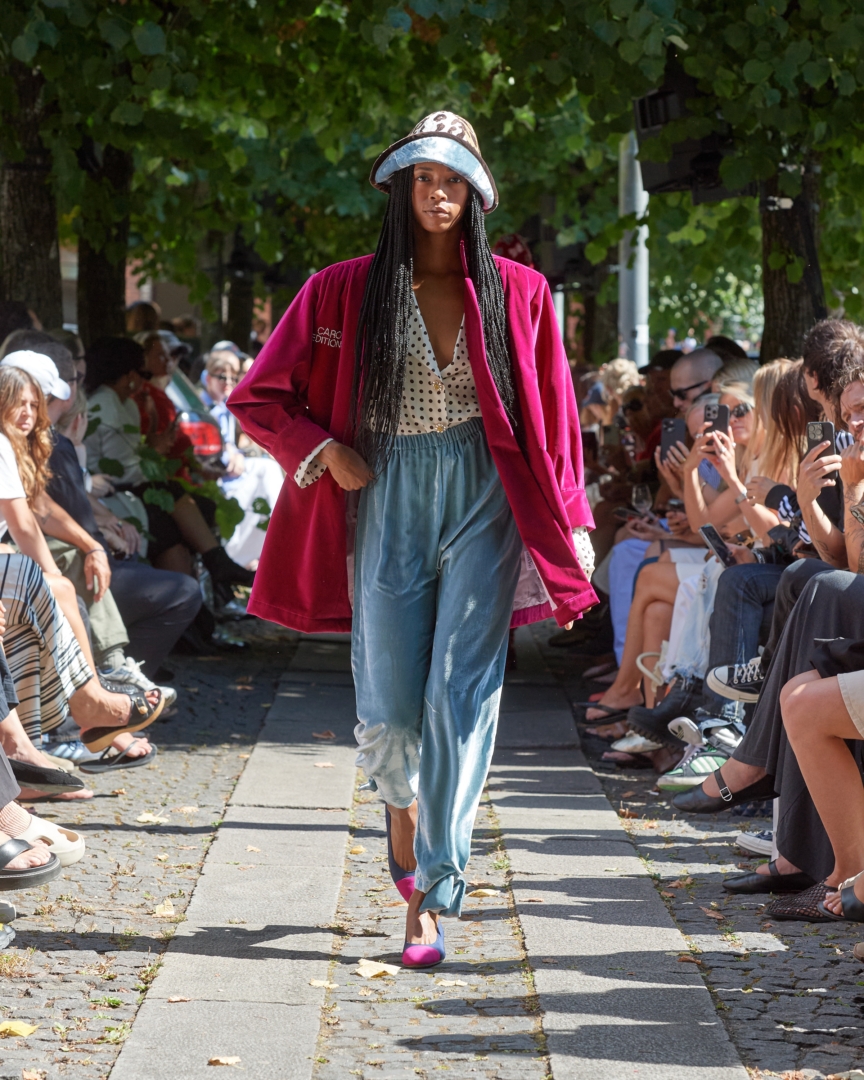 ss25-copenhagen-fashion-week-caro-editions-runway-4x5-james-cochrane-22