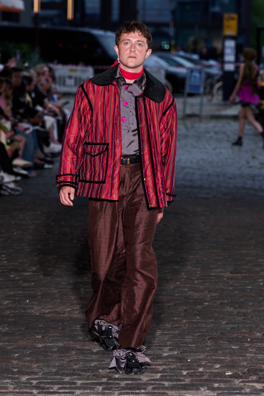 ss26-copenhagen-fashion-week-caro-editions-runway-2x3-james-cochrane-14