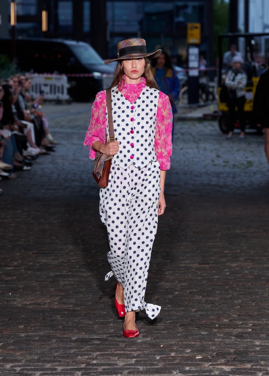 ss26-copenhagen-fashion-week-caro-editions-runway-4x5-james-cochrane-18