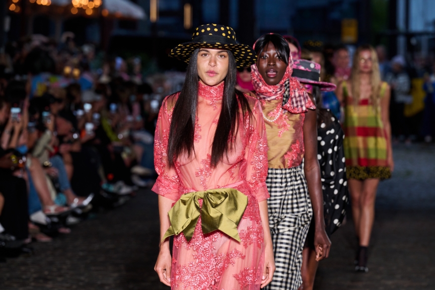 ss26-copenhagen-fashion-week-caro-editions-runway-4x5-james-cochrane-36