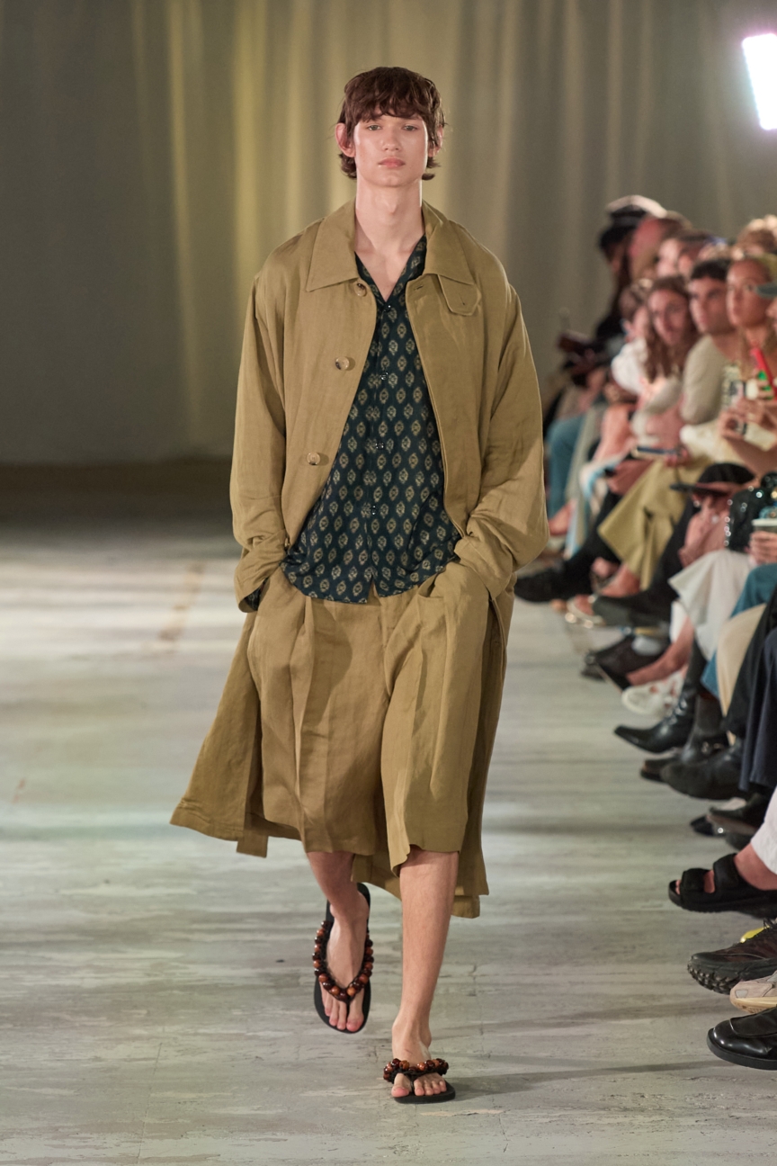 ss26-copenhagen-fashion-week-cmmn-swdn-runway-2x3-james-cochrane-16