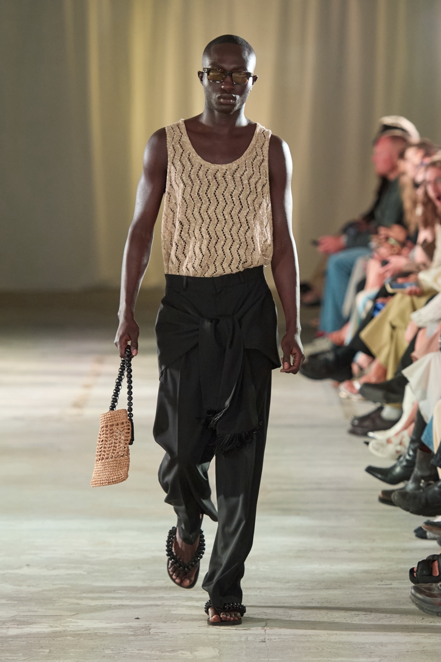 ss26-copenhagen-fashion-week-cmmn-swdn-runway-2x3-james-cochrane-26