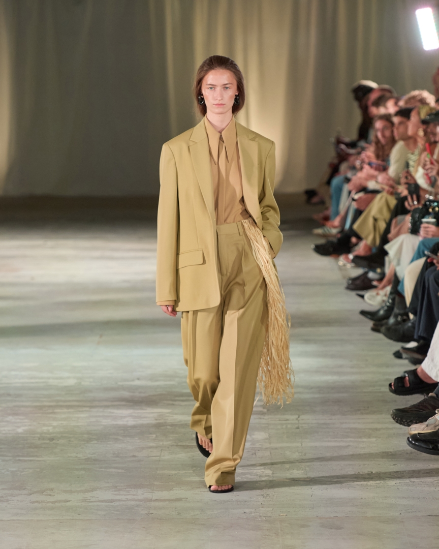 ss26-copenhagen-fashion-week-cmmn-swdn-runway-4x5-james-cochrane-12