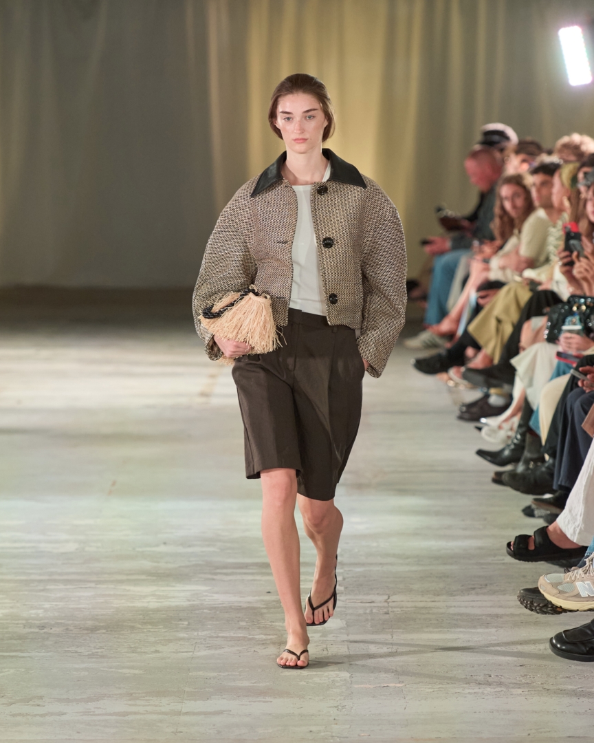 ss26-copenhagen-fashion-week-cmmn-swdn-runway-4x5-james-cochrane-19