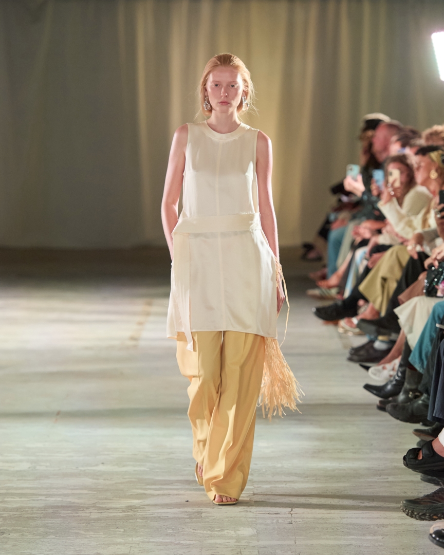 ss26-copenhagen-fashion-week-cmmn-swdn-runway-4x5-james-cochrane-2