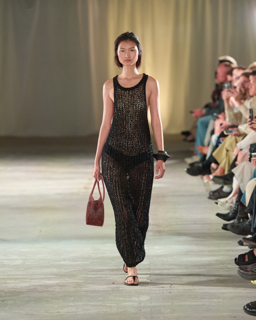 ss26-copenhagen-fashion-week-cmmn-swdn-runway-4x5-james-cochrane-24