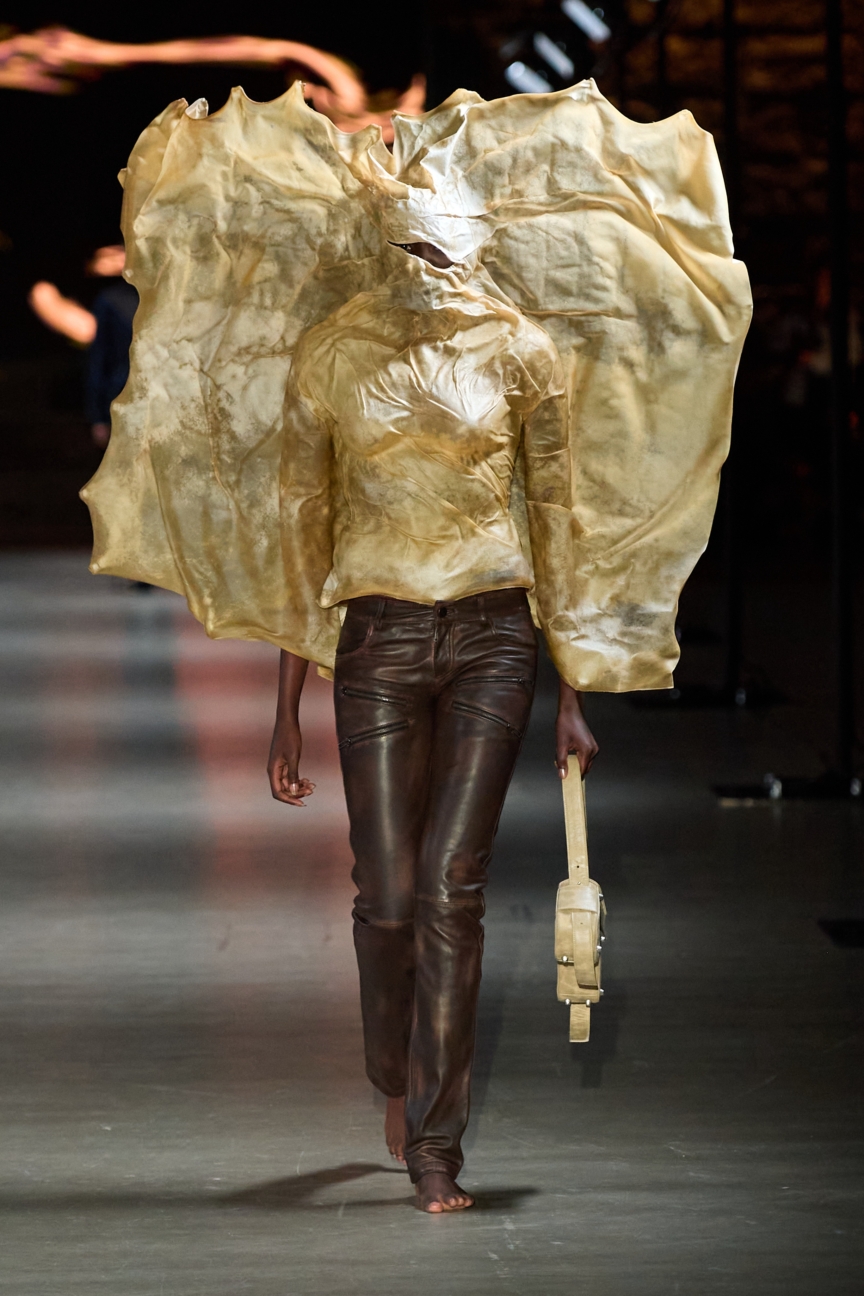ss26-copenhagen-fashion-week-deadwood-runway-2x3-james-cochrane-1