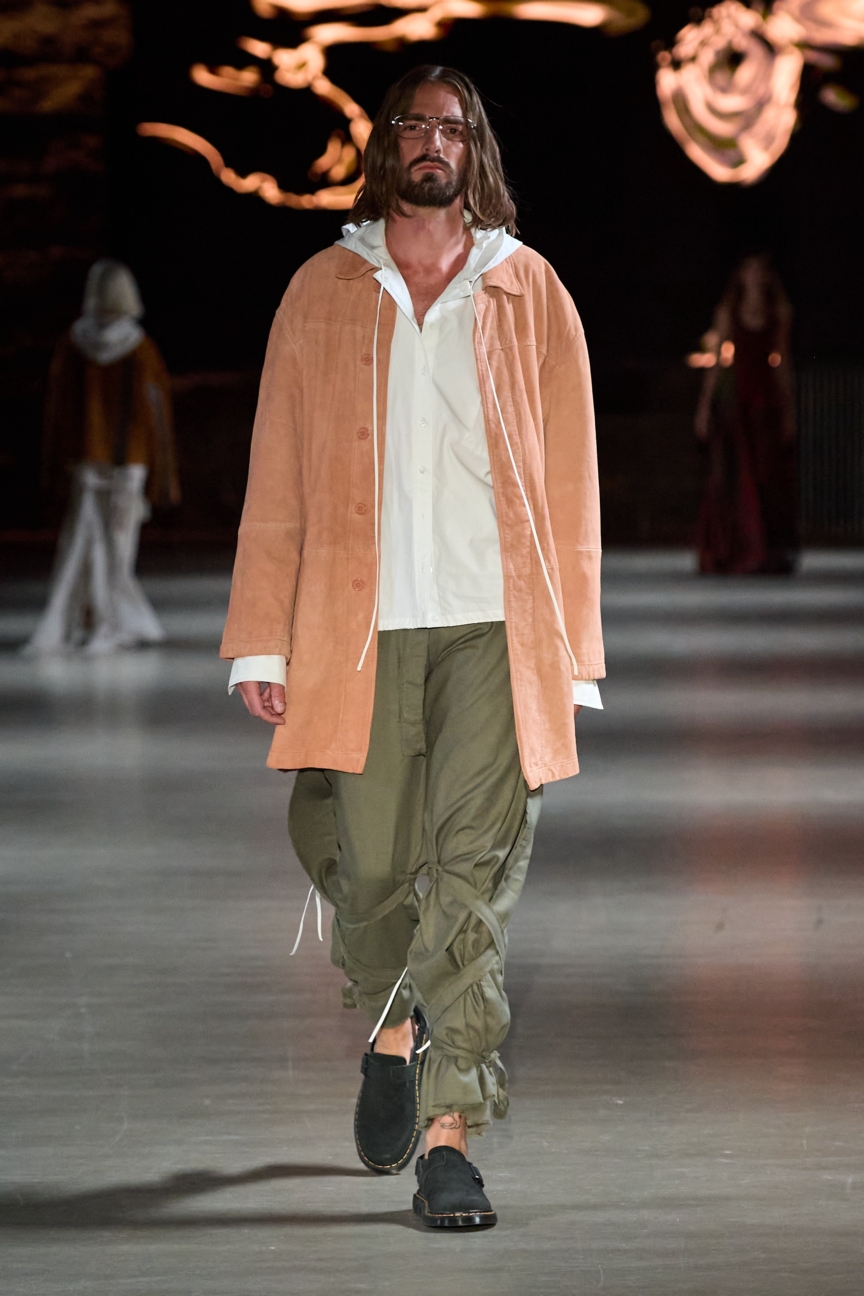 ss26-copenhagen-fashion-week-deadwood-runway-2x3-james-cochrane-19