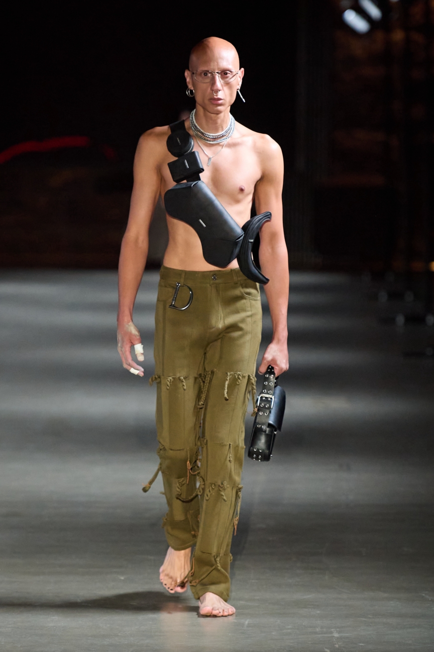 ss26-copenhagen-fashion-week-deadwood-runway-2x3-james-cochrane-7