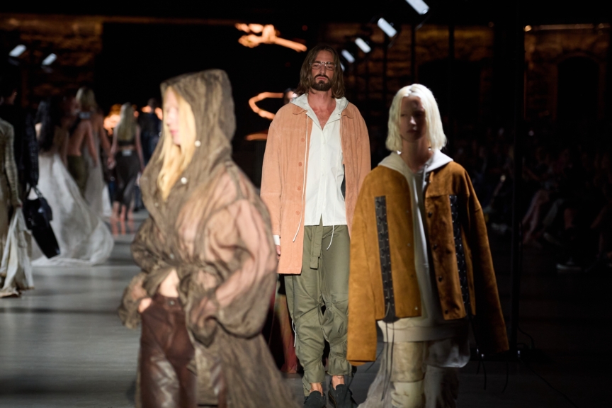 ss26-copenhagen-fashion-week-deadwood-runway-4x5-james-cochrane-30