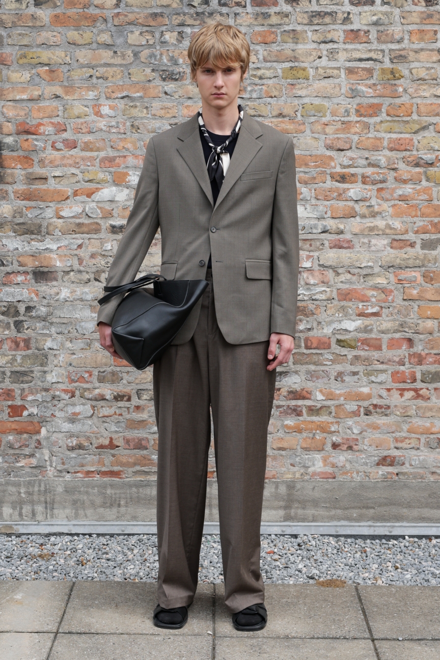 ss26-copenhagen-fashion-week-filippa-k-runway-2x3-james-cochrane-4