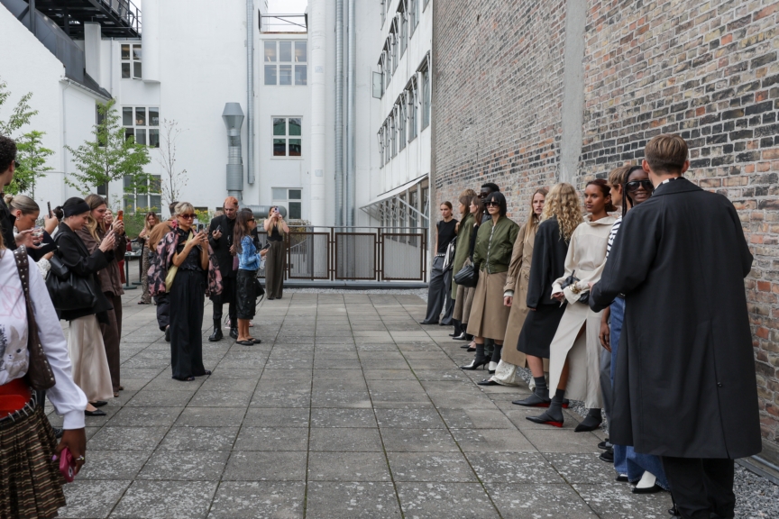 ss26-copenhagen-fashion-week-filippa-k-runway-2x3-james-cochrane-55