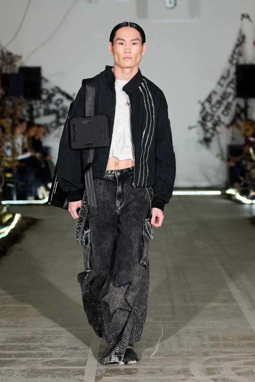 ss26-copenhagen-fashion-week-fine-chaos-runway-2x3-james-cochrane-18