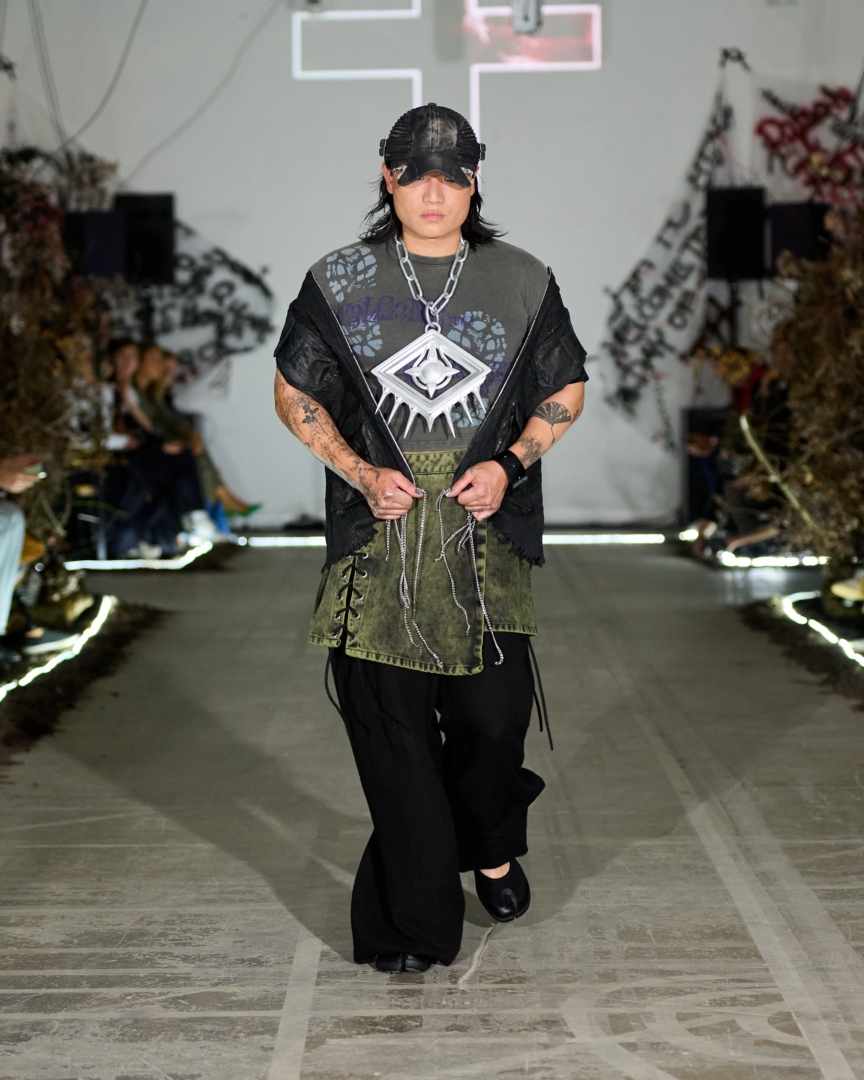ss26-copenhagen-fashion-week-fine-chaos-runway-4x5-james-cochrane-10