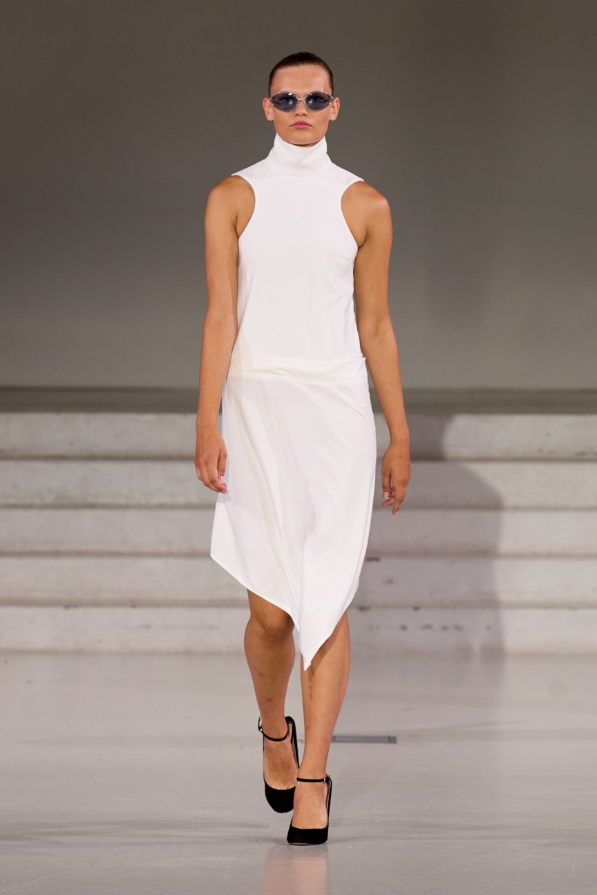 ss26-copenhagen-fashion-week-forza-collective-runway-2x3-james-cochrane-15