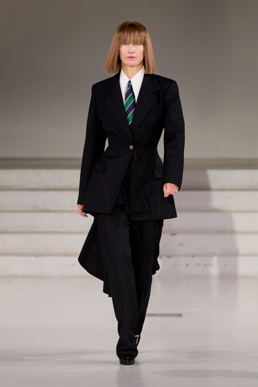 ss26-copenhagen-fashion-week-forza-collective-runway-2x3-james-cochrane-2