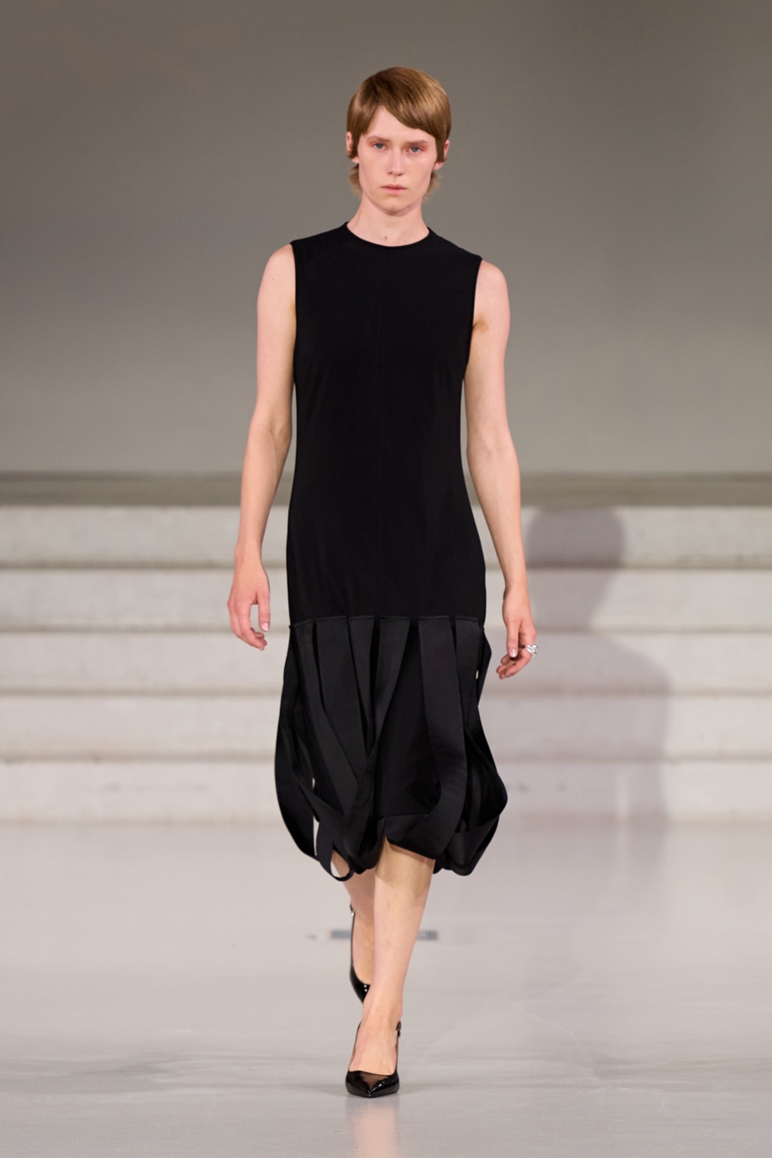 ss26-copenhagen-fashion-week-forza-collective-runway-2x3-james-cochrane-5