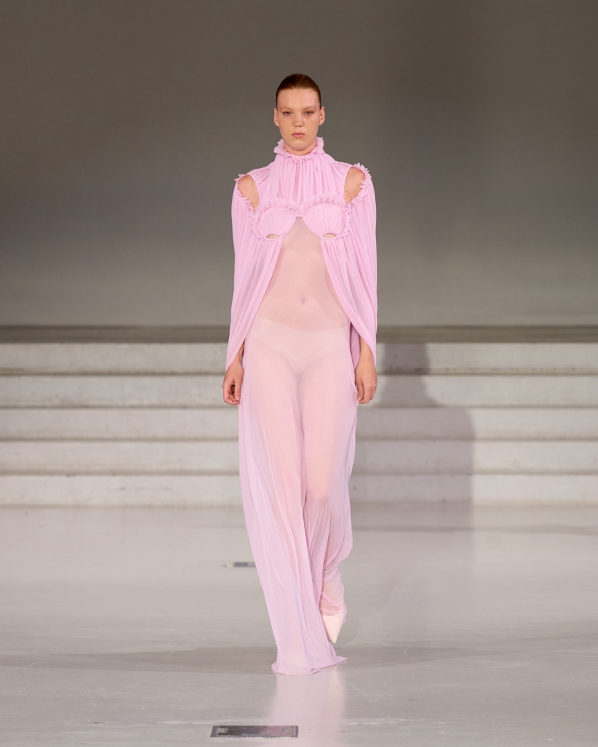 ss26-copenhagen-fashion-week-forza-collective-runway-4x5-james-cochrane-3
