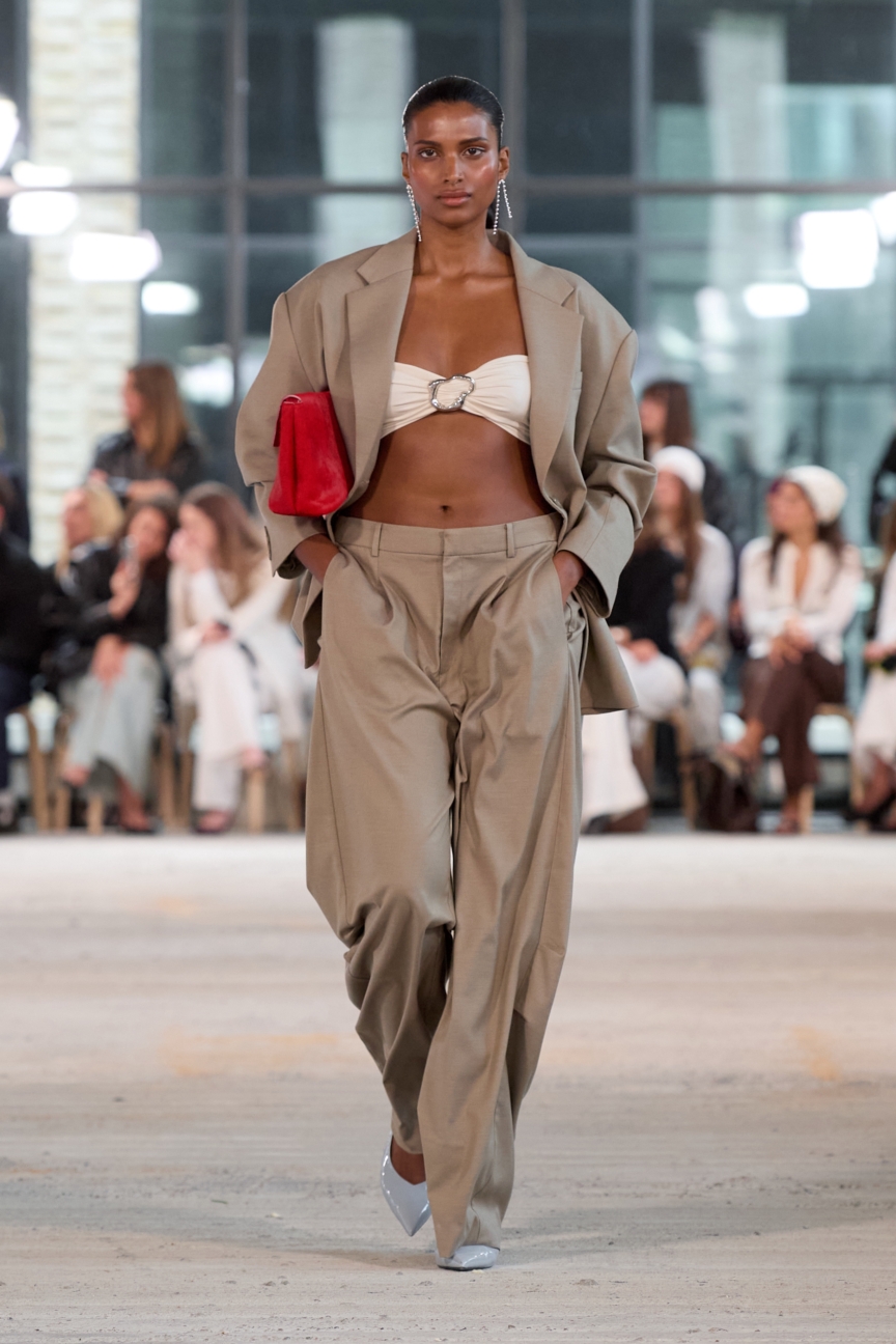 ss26-copenhagen-fashion-week-gestuz-runway-2x3-james-cochrane-34