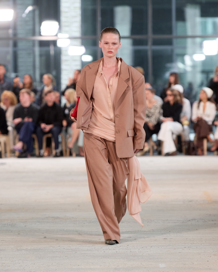 ss26-copenhagen-fashion-week-gestuz-runway-4x5-james-cochrane-16